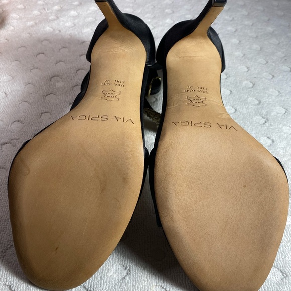 Via Spiga Timone Sandal Heel | Black/Gold Mesh Detail - Picture 8 of 16